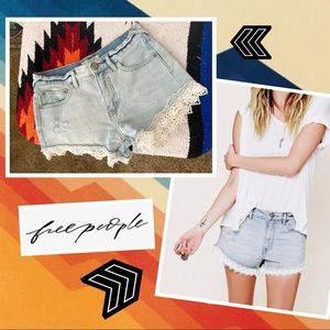 FP 🌻 Light Wash Lacey Trim Jean Shorts